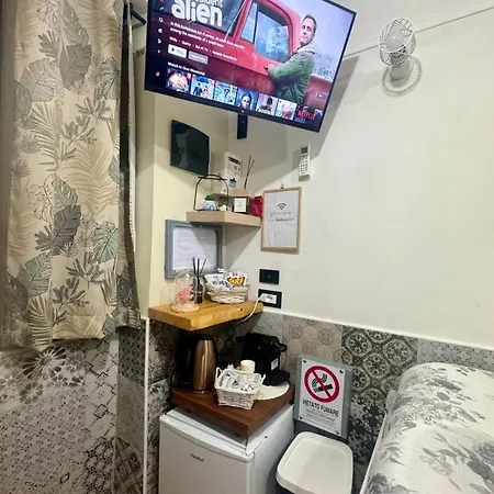 Casina Via Foria Bed & Breakfast Napoli