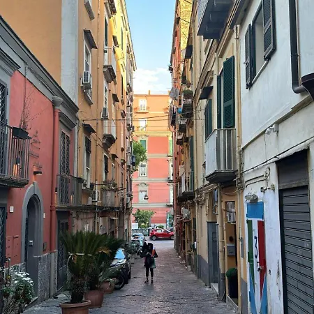 Casina Via Foria Apartament *